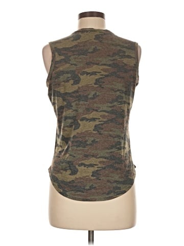 Orange Kiss Sleeveless T-Shirt (view 2)