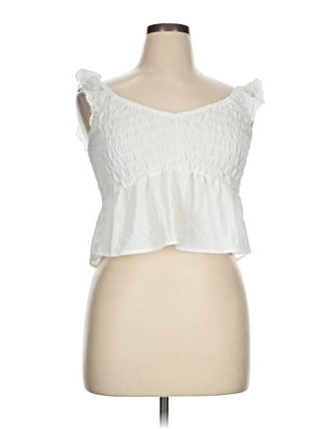 Urban Romantics Sleeveless Blouse (view 1)