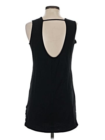 Tasc Sleeveless T-Shirt (view 2)