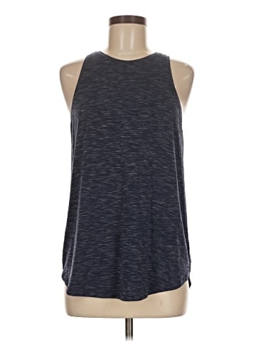 Gap Fit Sleeveless T-Shirt (view 1)