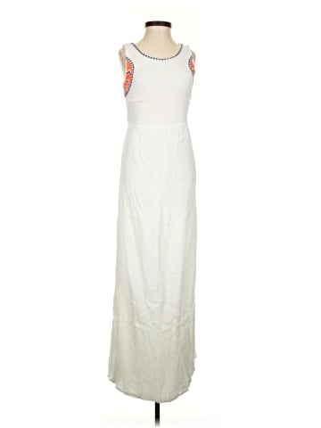 Romeo & Juliet Couture Casual Dress (view 1)
