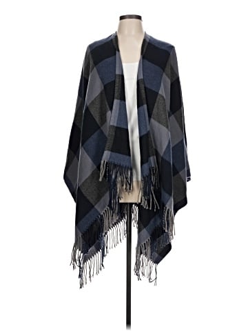 Uniqlo Wrap (view 1)