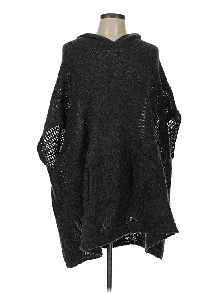 Pre-owned Bcbgmaxazria Poncho In Black
