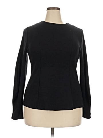 Scoop Long Sleeve T-Shirt (view 1)