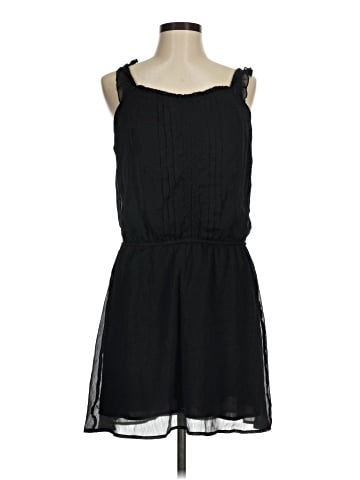 Old Navy Casual Dress (view 1)