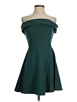 Lulus Women's Dresses On Sale Up To 90% Off Retail | ThredUp