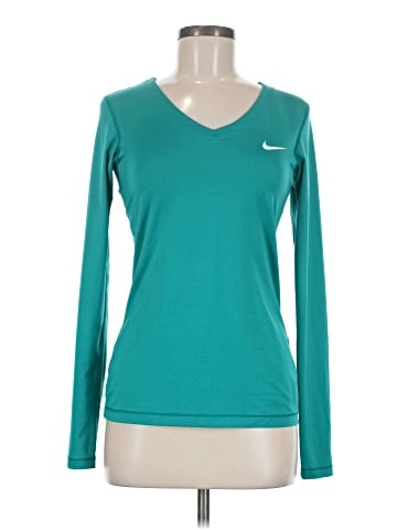 Nike Long Sleeve T-Shirt (view 1)