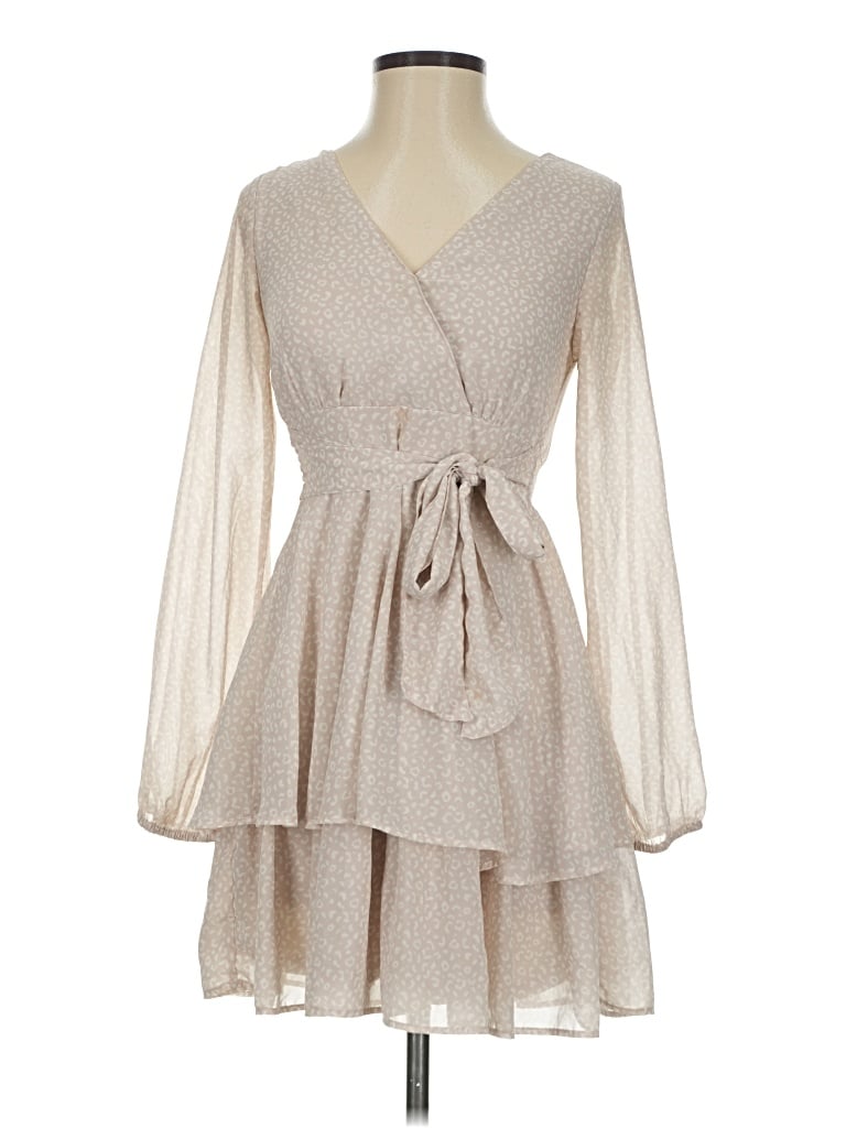 Pre-owned Japna Casual Dress In Ivory