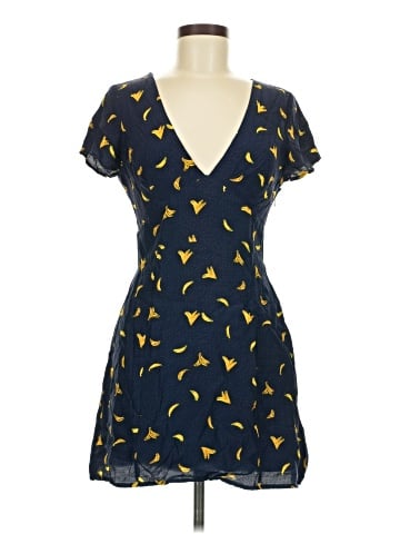 Trafaluc by Zara Casual Dress (view 1)