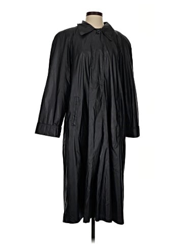 Utex Raincoat (view 1)