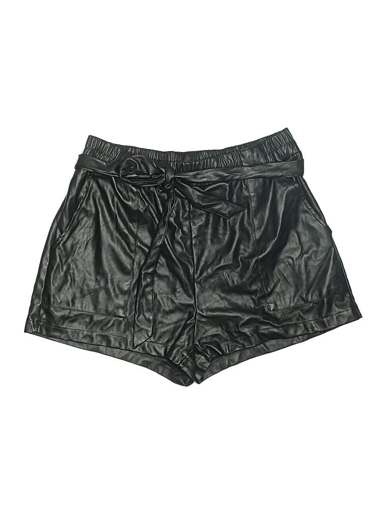 Pre-owned Pink Lily Faux Leather Shorts In Black