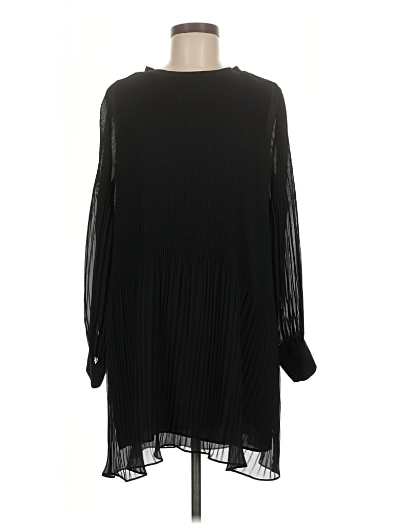 Pre-owned Zara Casual Dress In Black