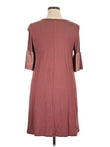 Agnes & Dora Casual Dress (view 2)