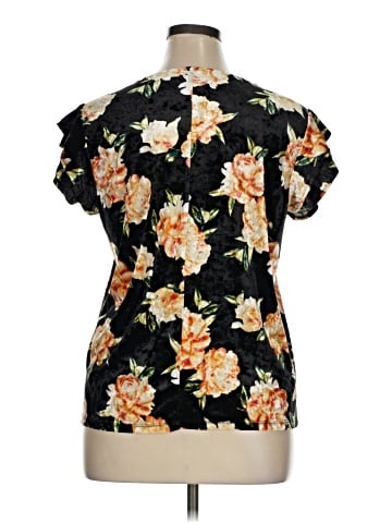 a.n.a. A New Approach Short Sleeve Blouse (view 2)