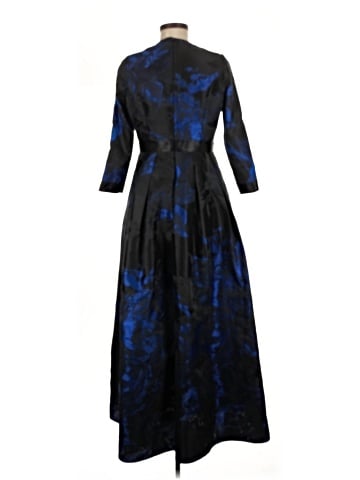 Carmen Marc Valvo Cocktail Dress (view 2)