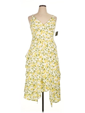 Gabby Skye Sleeveless T-Shirt (view 1)