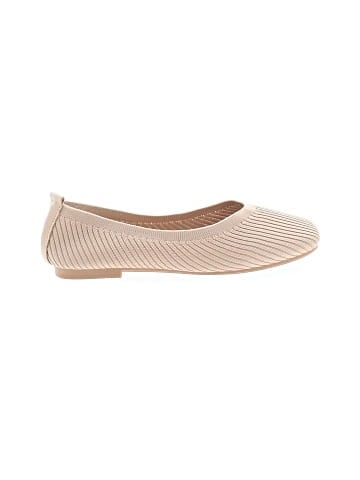 Unbranded Flats (view 1)