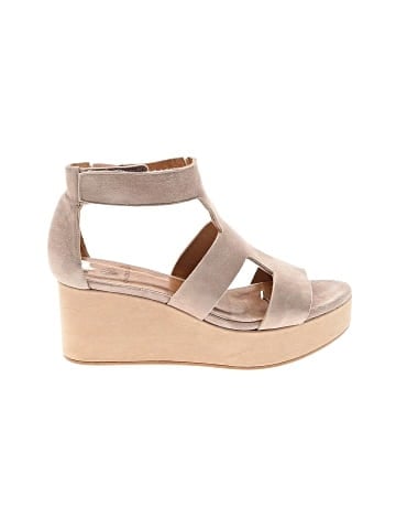 Coclico Wedges (view 1)