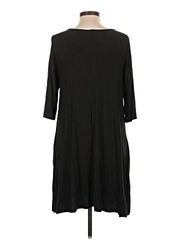 Agnes & Dora Casual Dress (view 2)