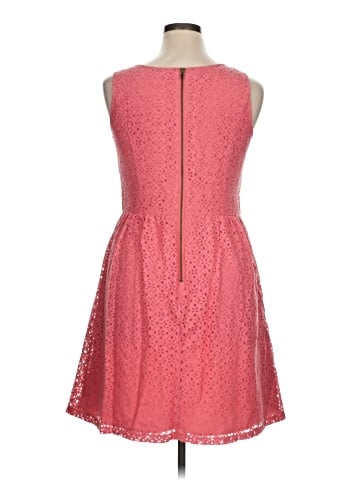 Ann Taylor LOFT Outlet Cocktail Dress (view 2)