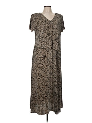 Connected Apparel Casual Dress (view 1)