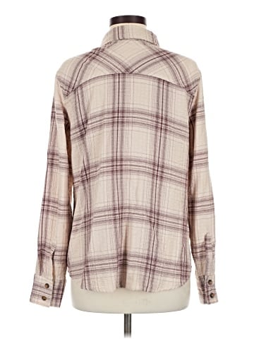 Maurices Long Sleeve Button-Down Shirt (view 2)