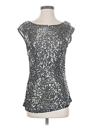 The Limited Sleeveless Top (view 1)