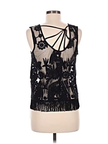 Blu Pepper Sleeveless Blouse (view 2)