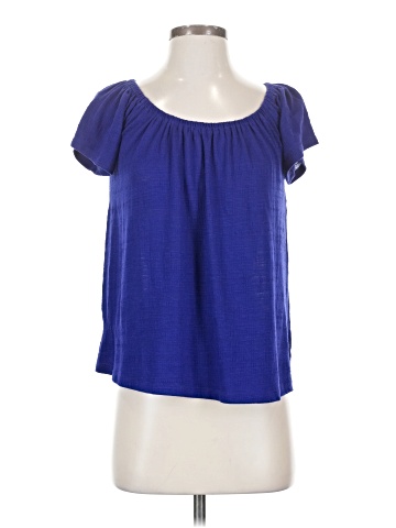 Akemi + Kin Short Sleeve T-Shirt (view 1)
