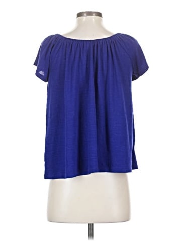 Akemi + Kin Short Sleeve T-Shirt (view 2)