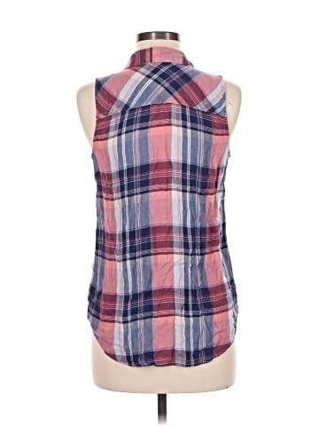 Rock & Republic Sleeveless Button-Down Shirt (view 2)