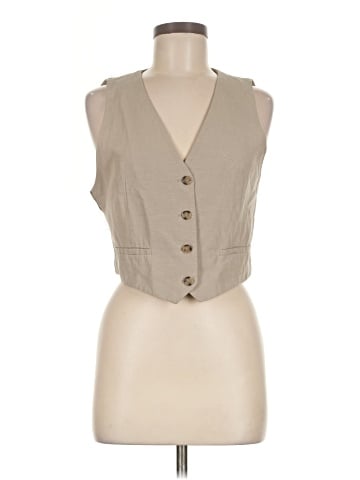 Zara Sleeveless Button-Down Shirt (view 1)