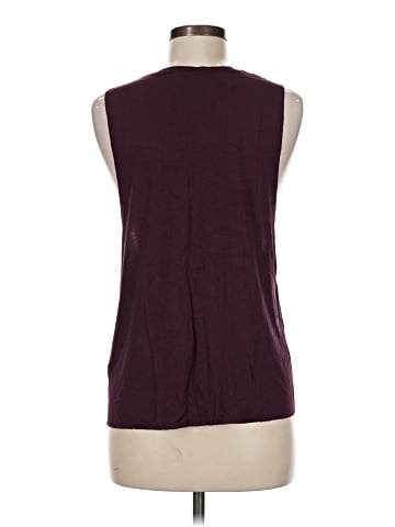 Pull&Bear Sleeveless T-Shirt (view 2)