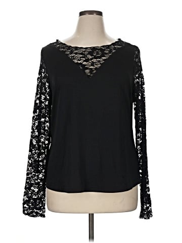 Monroe and Main Long Sleeve T-Shirt (view 1)