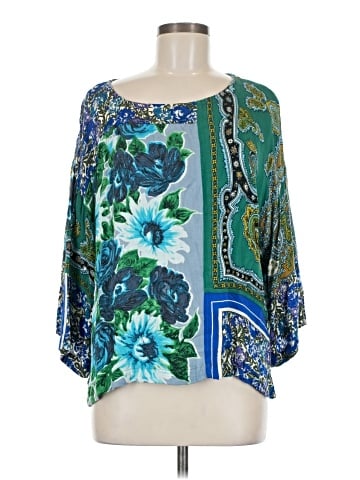 Tiny 3/4 Sleeve Blouse (view 1)