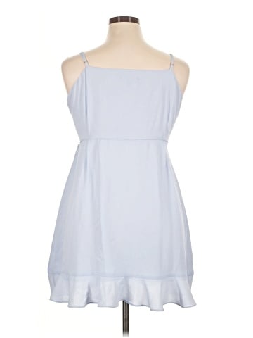 Lulus Sleeveless Blouse (view 2)