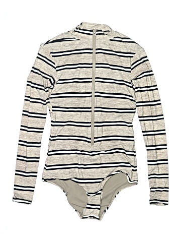 Radio Fiji Wetsuit (view 1)