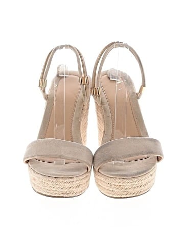 Unbranded Wedges (view 2)