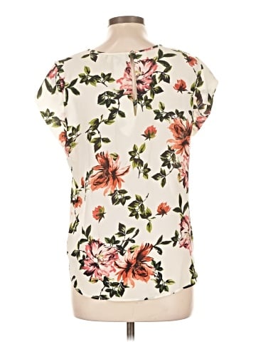 Lily White Short Sleeve Blouse (view 2)