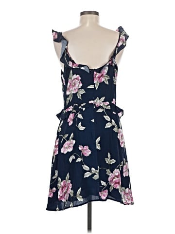 Cupcakes & Cashmere Casual Dress (view 2)