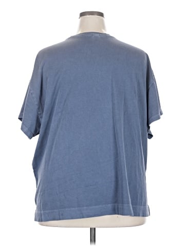 Old Navy Short Sleeve T-Shirt (view 2)