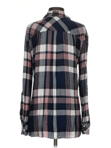 TWO by Vince Camuto Long Sleeve Blouse (view 2)