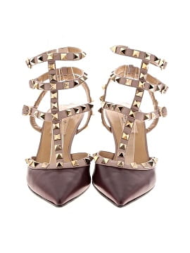 Valentino Garavani Leather Rockstud Pumps (view 2)