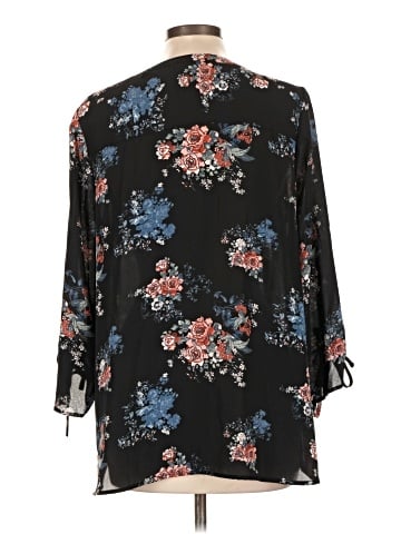 Everleigh 3/4 Sleeve Blouse (view 2)