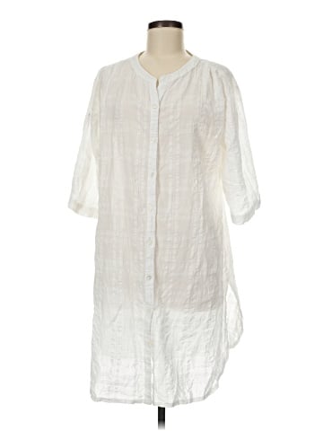 Solitaire 3/4 Sleeve Button-Down Shirt (view 1)