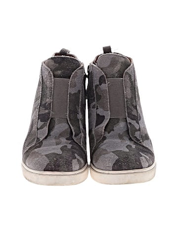 Linea Paolo Ankle Boots (view 2)