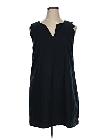 Vineyard Vines Casual Dress (view 1)