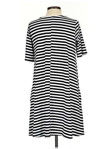 Agnes & Dora Casual Dress (view 2)