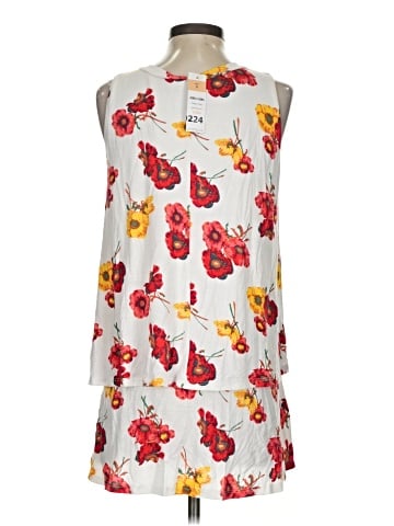 Agnes & Dora Sleeveless Blouse (view 2)