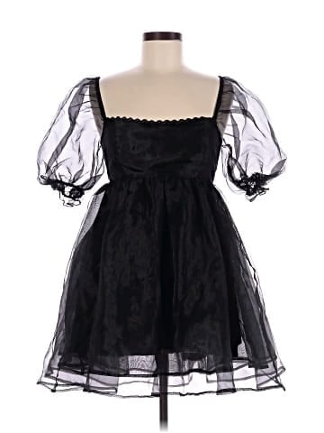 Audrey Parks x Francesca's Cocktail Dress (view 1)
